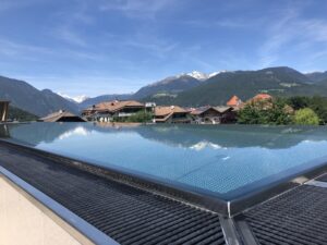 Pool im Falkensteiner Hotel Kronplatz